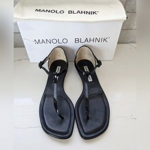 MANOLO BLAHNIK black leather patent T strap sandals